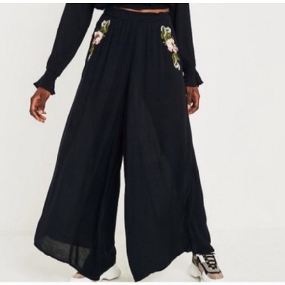Free People Pants - Free People Wonderland Embroidered Wide Leg Pants Size L